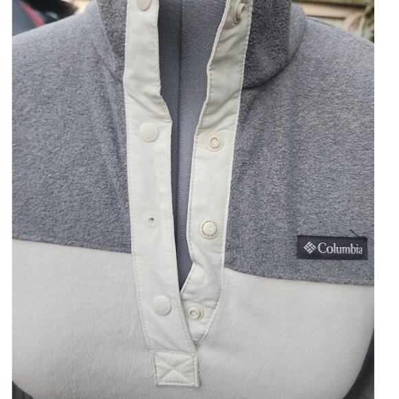 Columbia Sweater Women's XS Pullover Snap Closure Long Sleeve NWT *Flawed Button - Picture 5 of 10